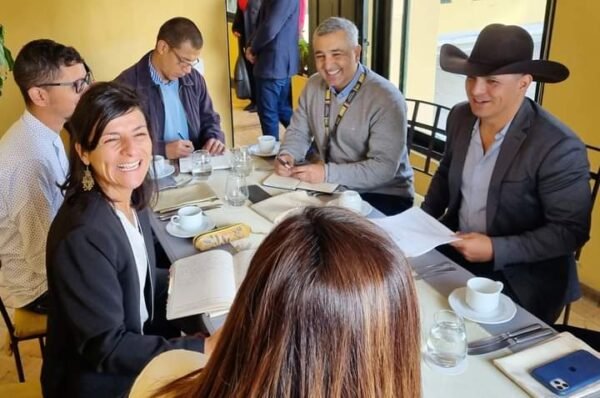 Congresistas de la amazorinoquia se reunieron con la ministra de minas y energía