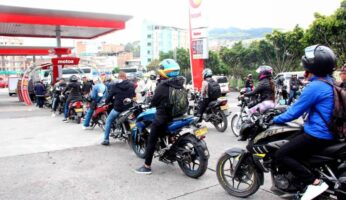 Temor en Nariño por posible falta de gasolina dispara precios de los pasajes